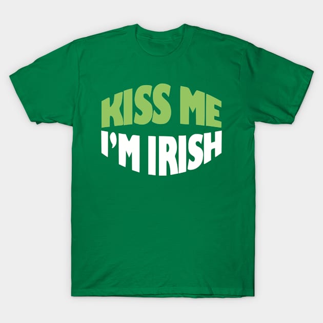 Kiss me irish T-Shirt by Designzz